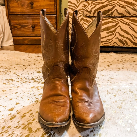 Justin Women's Golden Saltillo Boots L4954; 9 C - Picture 2 of 4